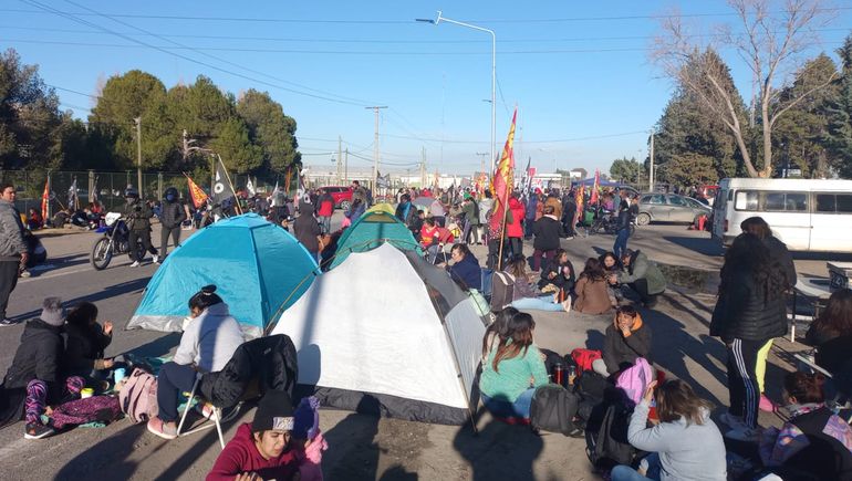Se suspendieron los cortes en los puentes carreteros