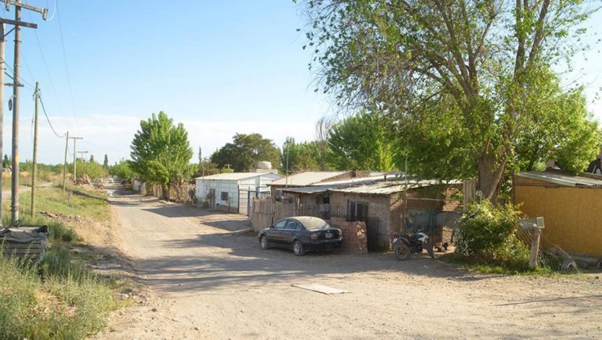 Los vecinos de Puente 83 nuevamente se vuelven a ilusionar. El gobierno rionegrino designó la empresa que deberá realizar las obras para instalar el gas natural.&nbsp;