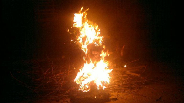 Viral: se les apareció el diablo mientras tomaban vino