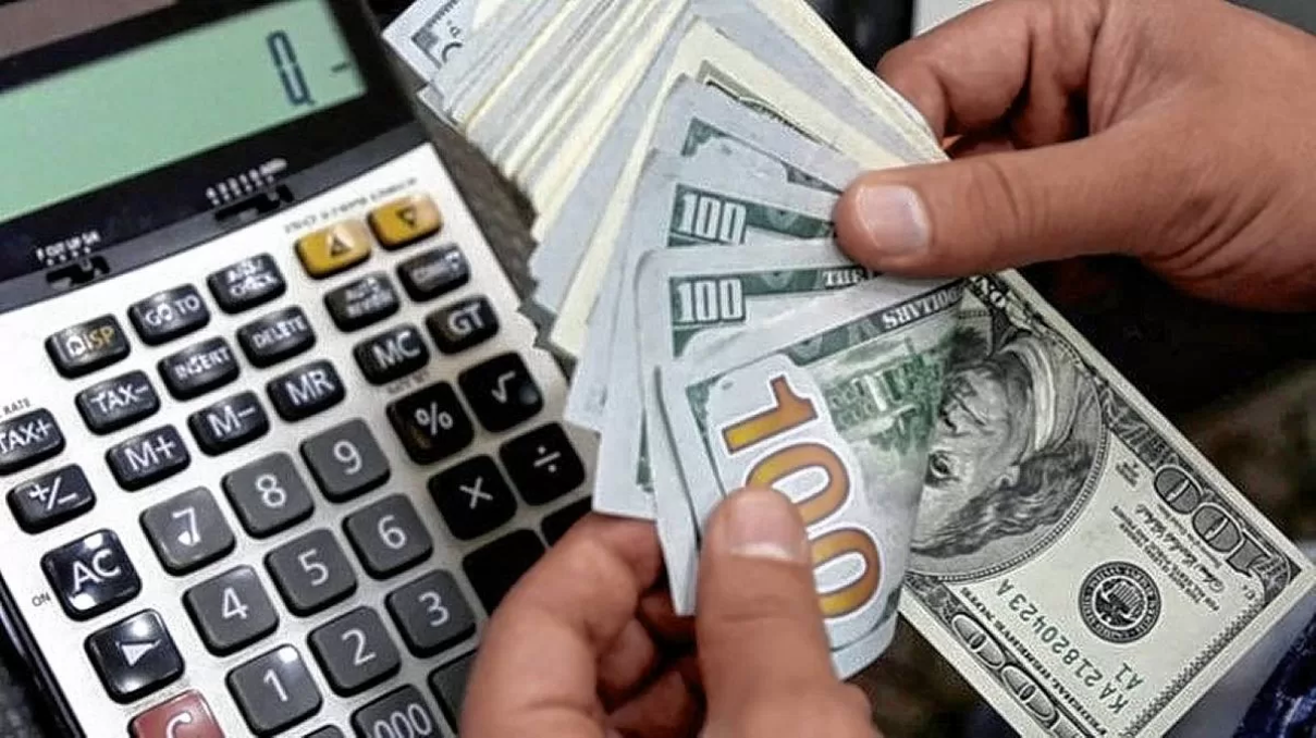 Ante caída del dólar blue