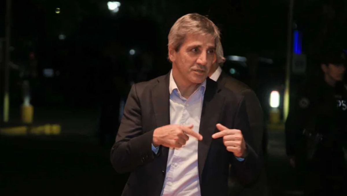 Luis Caputo.