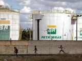 Petrobras pone a la venta tres de sus refinerías | LMCipolletti.com Petrobras pone a la venta tres de sus refinerías