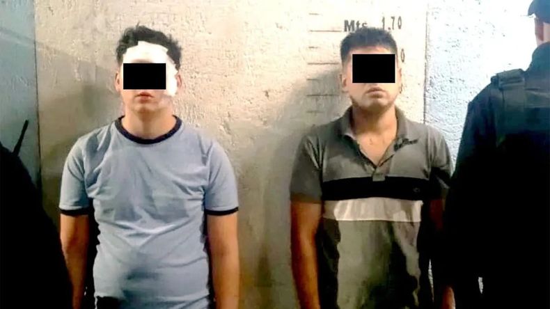 Los hombres de 33 y 18 años fueron detenidos por tenencia ilegal de arma de fuego. Foto: Gentileza.