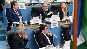 El bloque de diputados rionegrinos del PJ-Nuevo Encuentro repudiaron y rechazaron las denuncias de adoctrinamiento.