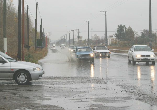 Ratifican el pedido de rescisión a Caminos del Valle por falta de obras