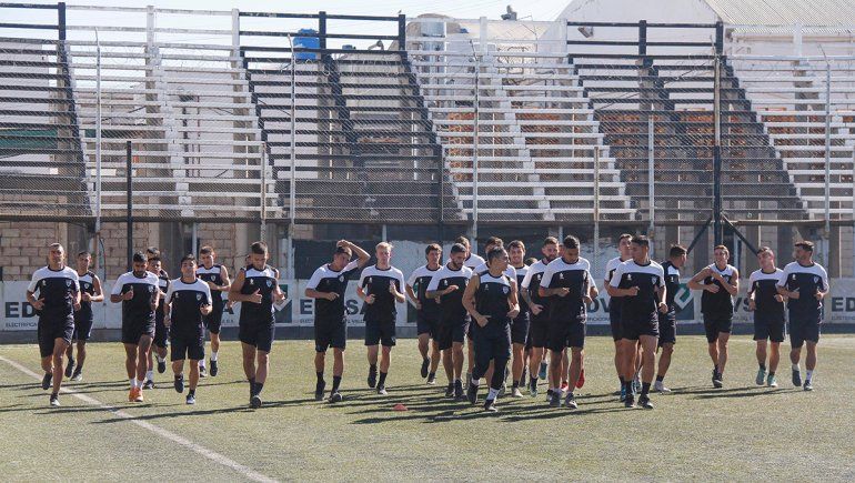 Por ahora, en Viedma el Federal A se juega igual