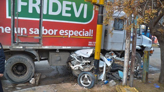 las impactantes fotos del dramatico rescate en neuquen