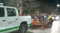 En un nuevo control de tránsito el Municipio secuestro 20 vehículos por falta de documentación, alcoholemia positiva, maniobras imprudentes y escapes libres. 18 eran motos.