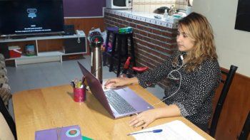 el teletrabajo con hijos afecta mas a las mujeres 