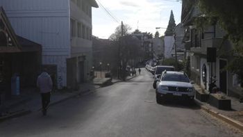 El hombre se descompensó en la calle. El hombre se descompensó en la calle.