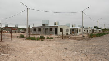 Las 31 viviendas que construye el IPPV en Cipolletti, ya superan el 80% de avance.