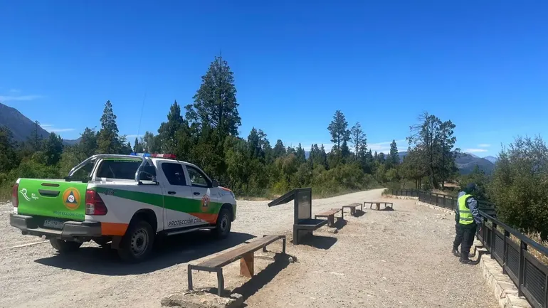 Rige un alerta extrema por incendios forestales en la zona de la Comarca Andina. Rige un alerta extrema por incendios forestales en la zona de la Comarca Andina.