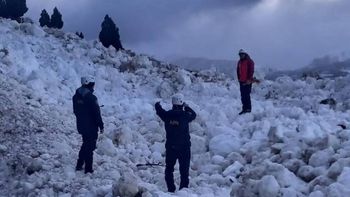 Un avalancha en Junín de los Andes causó complicaciones en un camino / Foto Prensa Parque Lanín