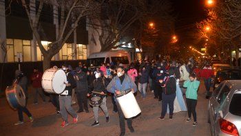 tras el acuerdo, la policia suspendio las protestas