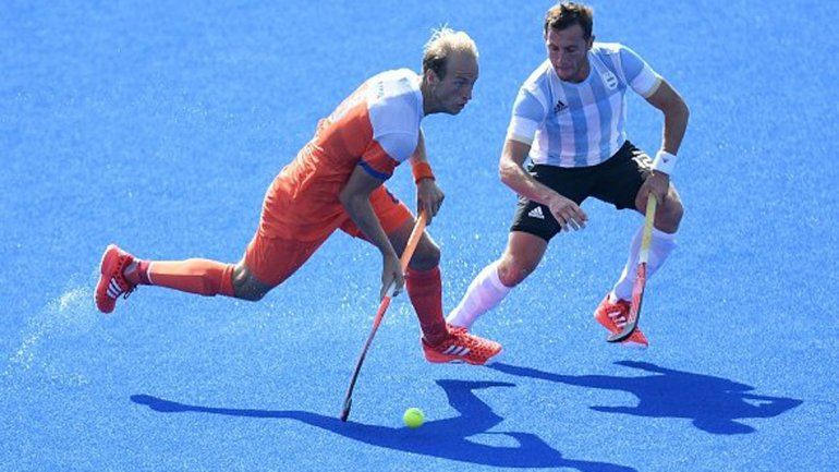 Heroico empate del hockey frente a Holanda en el debut