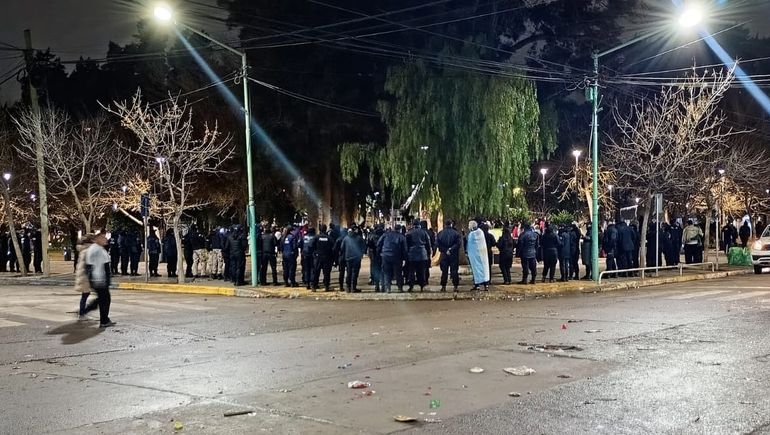 Un operativo de seguridad y prevención con más de 150 policías se diagramó tras la final del mundial de fútbol en Cipolletti.&nbsp;