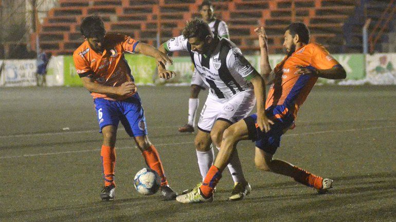 Hay revancha: Cipo jugará con Roca por Copa Argentina