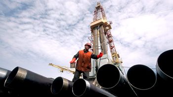 El efecto multiplicador del petróleo en el mercado laboral | LMCipolletti.com El efecto multiplicador del petróleo en el mercado laboral