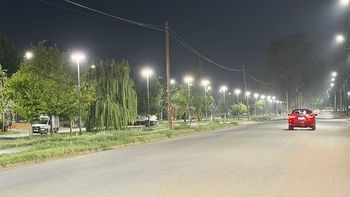 El intendente confirmó que el Plan de alumbrado led que ya supera el 75%. El intendente confirmó que el Plan de alumbrado led que ya supera el 75%.