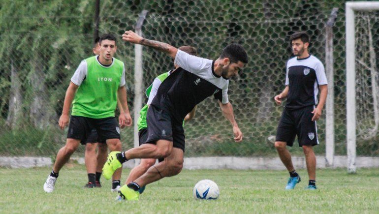 El Albinegro saldrá con una formación inédita ante Olimpo
