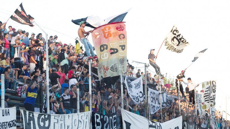 Todos los hinchas que vayan a la popular ingresarán por OHiggins.