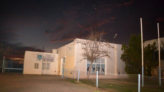 Los clubes cobraron poco y redujeron gastos