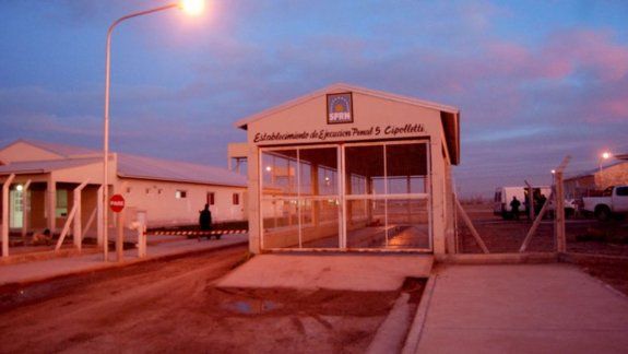 Se reavivó el escándalo por las recetas truchas en la cárcel cipoleña.