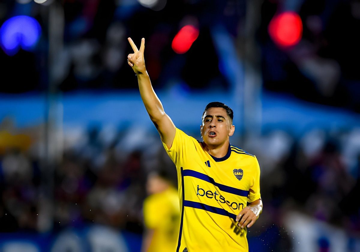 Merentiel festeja el primer tanto luego de una definición perfecta.&nbsp;