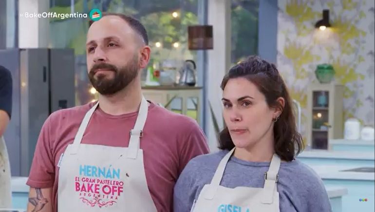 Gisela o Hernán: ¿Quién abandonó la carpa de Bake Off?