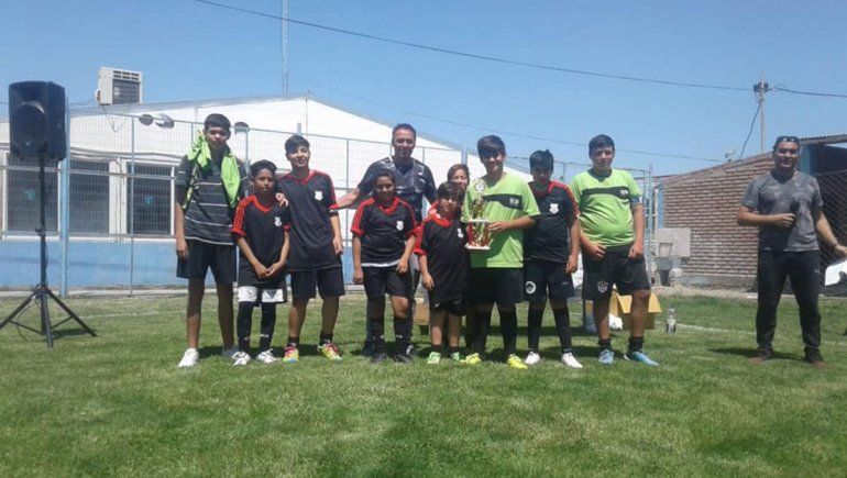 La liga infantil terminó antes por culpa de los violentos