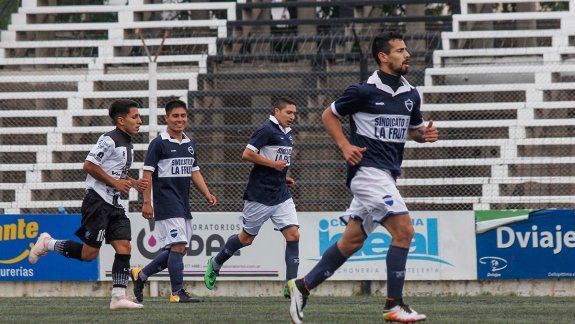 La Confluencia decidió parar su campeonato
