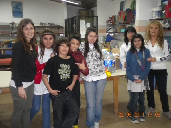 Alumnos cipoleños solidarios con Jacobacci