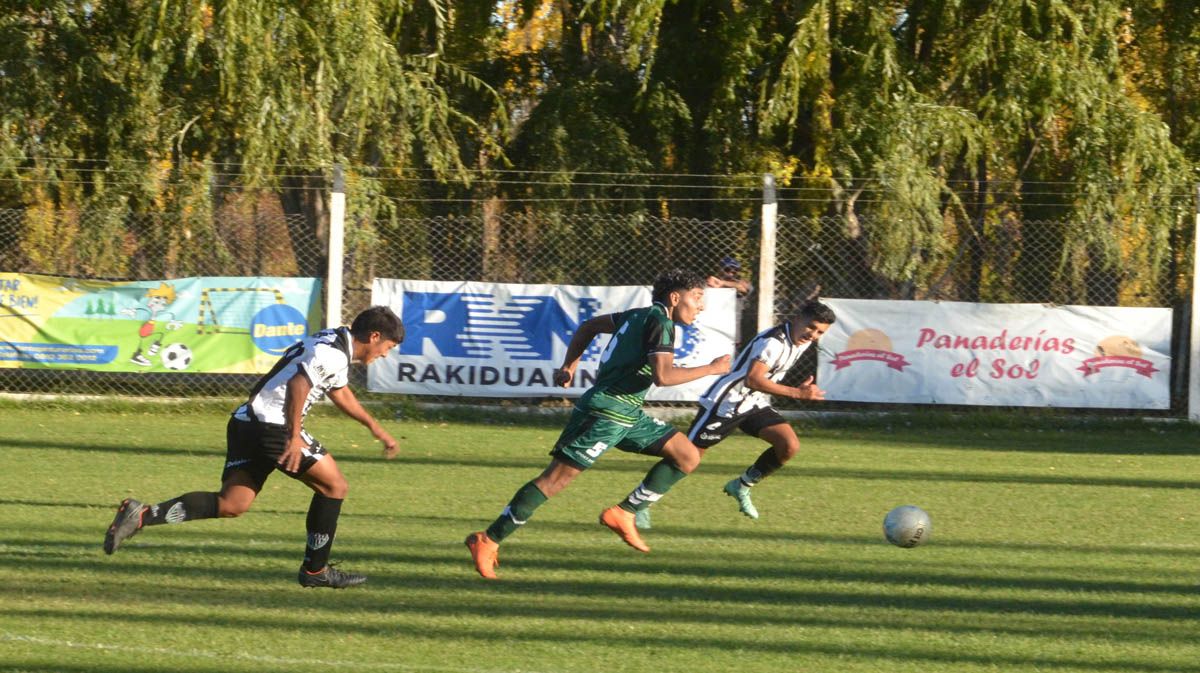 Buena victoria de 25 de Mayo como visitante ante Cipo.