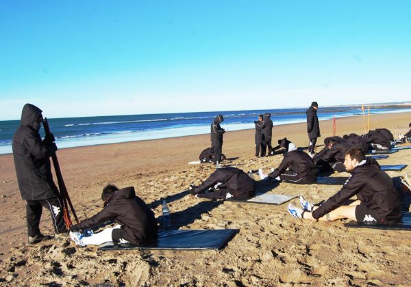 Cipolletti ya entrena en Las Grutas