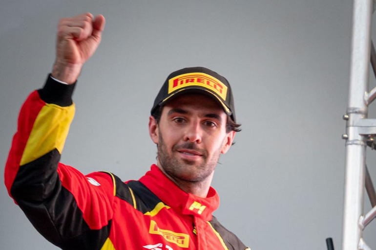 GT Italiano: Manu Urcera consiguió otro podio en Imola