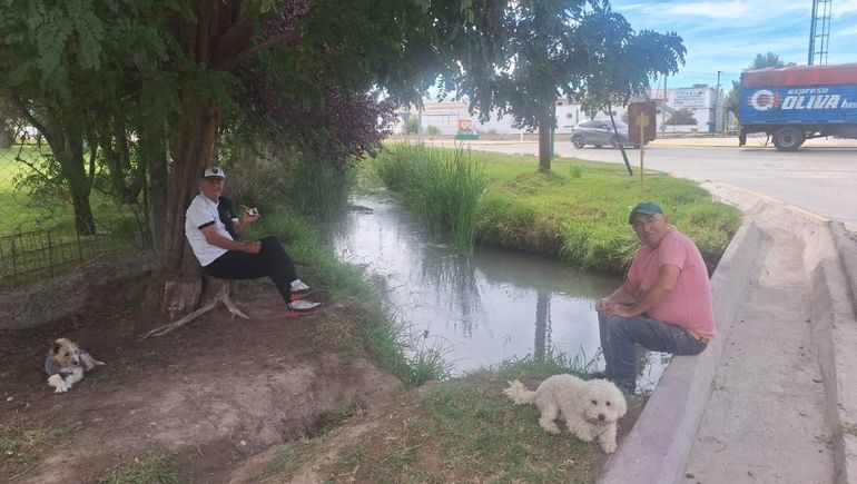 Lorenzo y Pedro dialogaron con LM Cipolletti sobre la clásica actividad que realizan juntos.