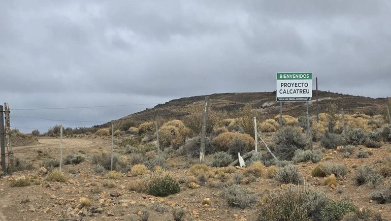 Ambiente inspeccionó el avance del proyecto minero Calcatreu
