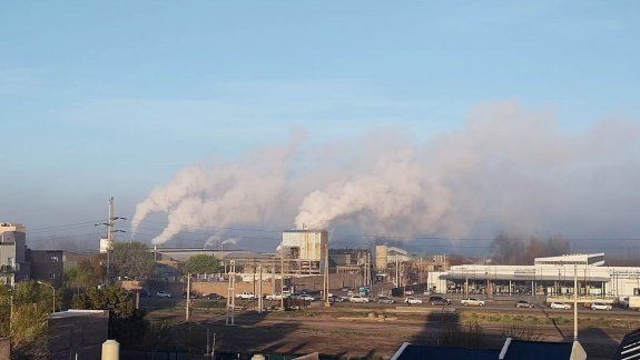 Qué dijo el Municipio por el humo de las papeleras