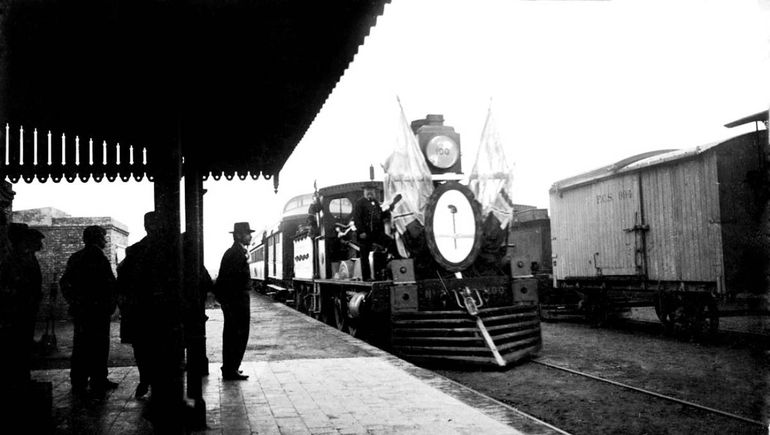 A la fundación de Cipolletti llegaron desde Buenos Aires para comprar tierras.