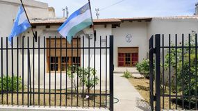 El Juzgado de Paz de General Conesa intervino en el conflicto entre vecinas desatado por una bicicleta y que difundieron por el Facebook. | LMCipolletti.com El Juzgado de Paz de General Conesa intervino en el conflicto entre vecinas desatado por una bicicleta y que difundieron por el Facebook.