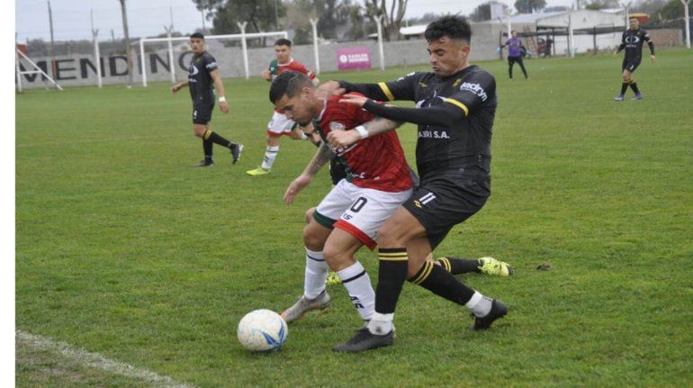 Otro penal polémico que le dio la victoria al líder Deportivo Madryn