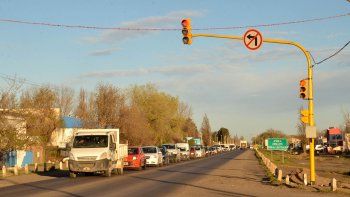 el semaforo de la ruta 22 cambio el transito en la zona urbana