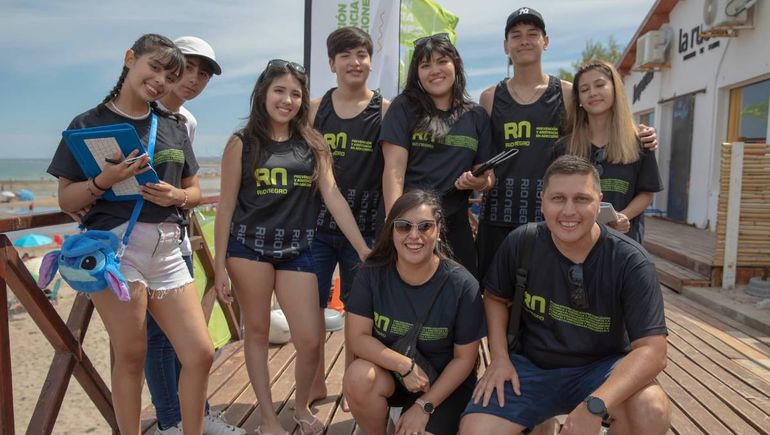 Adolescentes cipoleños lideran campaña playera antidrogas y alcohol