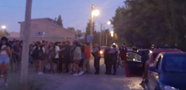 Incidentes y escándalo en una final del fútbol femenino en la Liga Confluencia