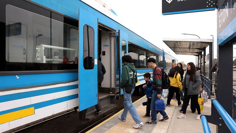 Desde el lunes 18 de mayo aumenta el boleto del Tren del Valle. Se incrementará mensualmente hasta septiembre.