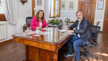 carreras y aguiar acordaron el pase a planta de todos los estatales carreras y aguiar acordaron el pase a planta de todos los estatales