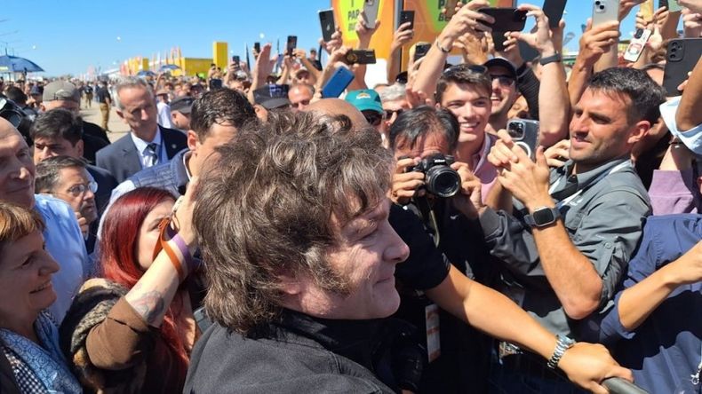 El presidente Javier Milei, como en su casa, en Expoagro que finalizó el fin de semana pasado.