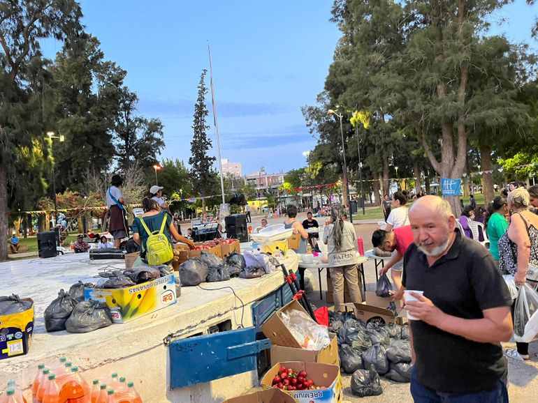 La iniciativa cont&oacute; con m&uacute;ltiples donaciones para la cena navide&ntilde;a.&nbsp;