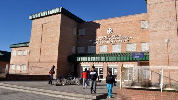 investigan un posible caso de hantavirus de un hombre internado en cutral co