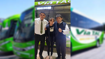 La adolescente de 14 años abordó el colectivo sola, sin embargo los conductores no la dejaron en ningún momento.&nbsp;